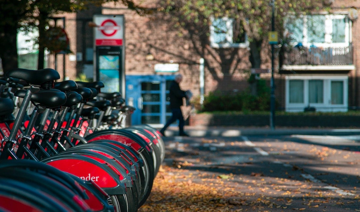 bicycles-cities-sustainability-branding